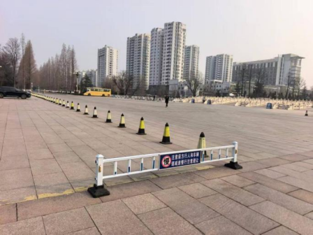 道路防护栏